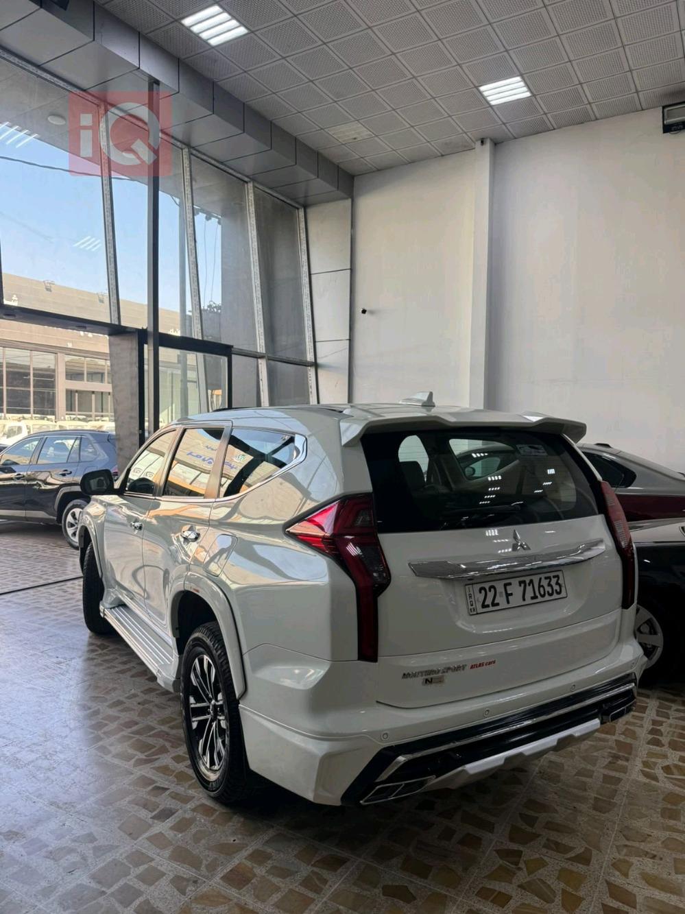 ميتسوبيشي اوتلاندر